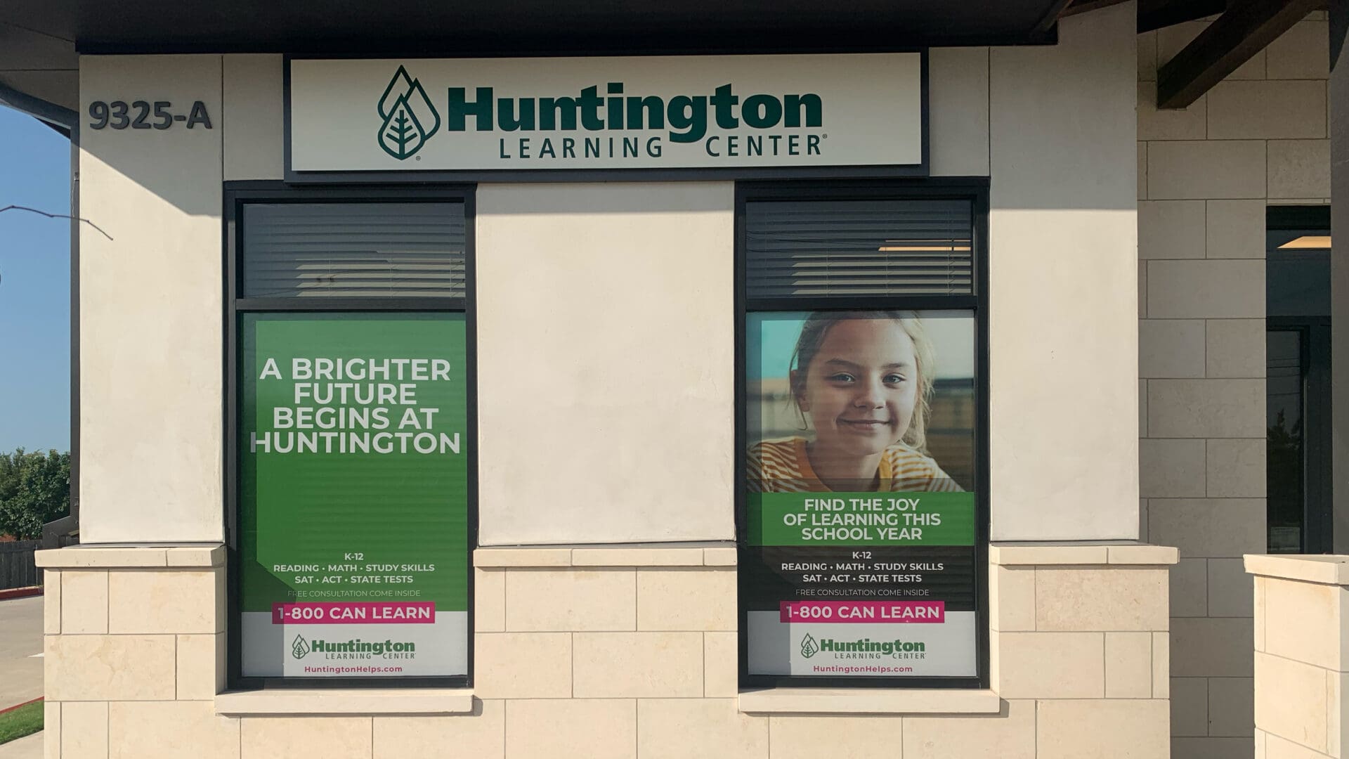 Building address 9325-A and Huntington sign above